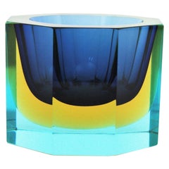 Flavio Poli Seguso Murano Blue Yellow Sommerso Octagonal Faceted Art Glass Bowl
