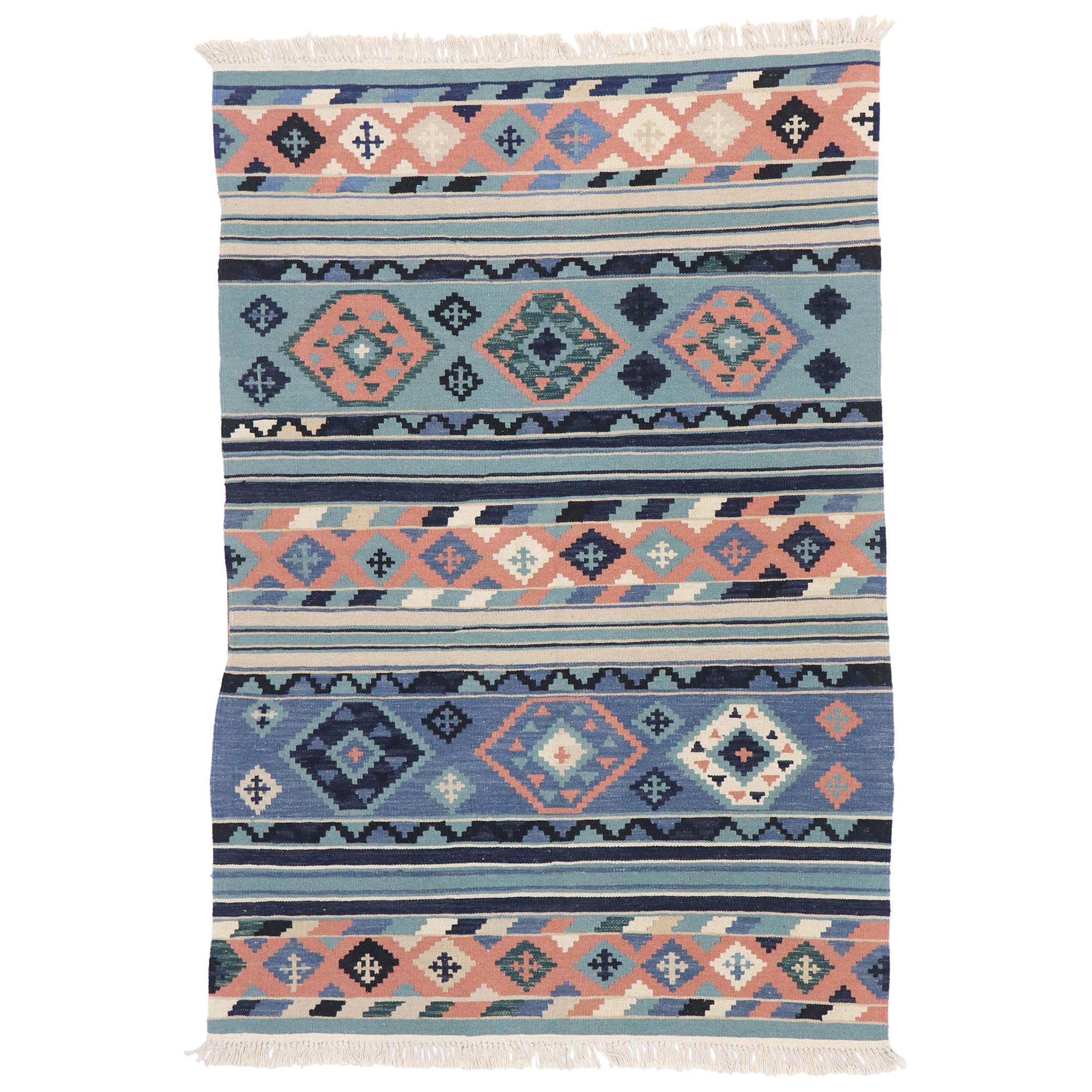 Vintage Persian Shiraz Kilim Rug with Bohemian Tribal Style For Sale