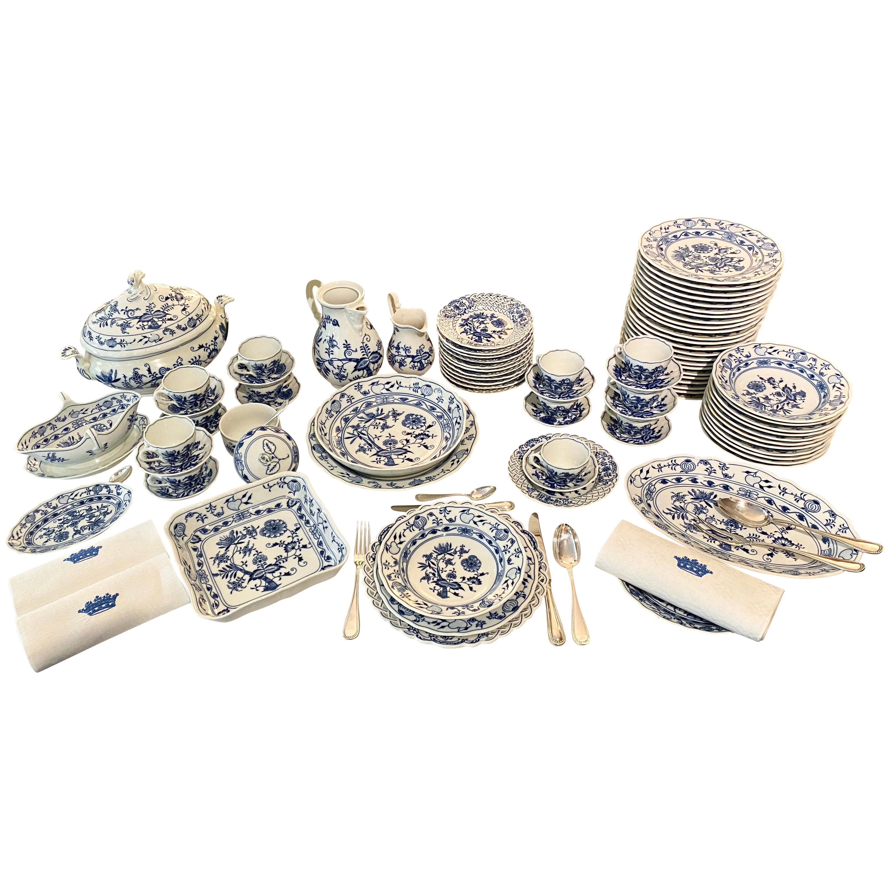 Dinner Service, 86 Piece, Flow Blue and White, Classic Onion Meissen Pattern For Sale