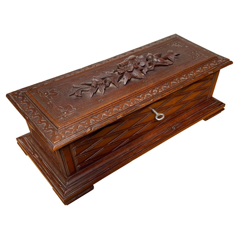 Large Size & Great Quality Carved Jewelry, Treasure or Collecting Box / Casket For Sale