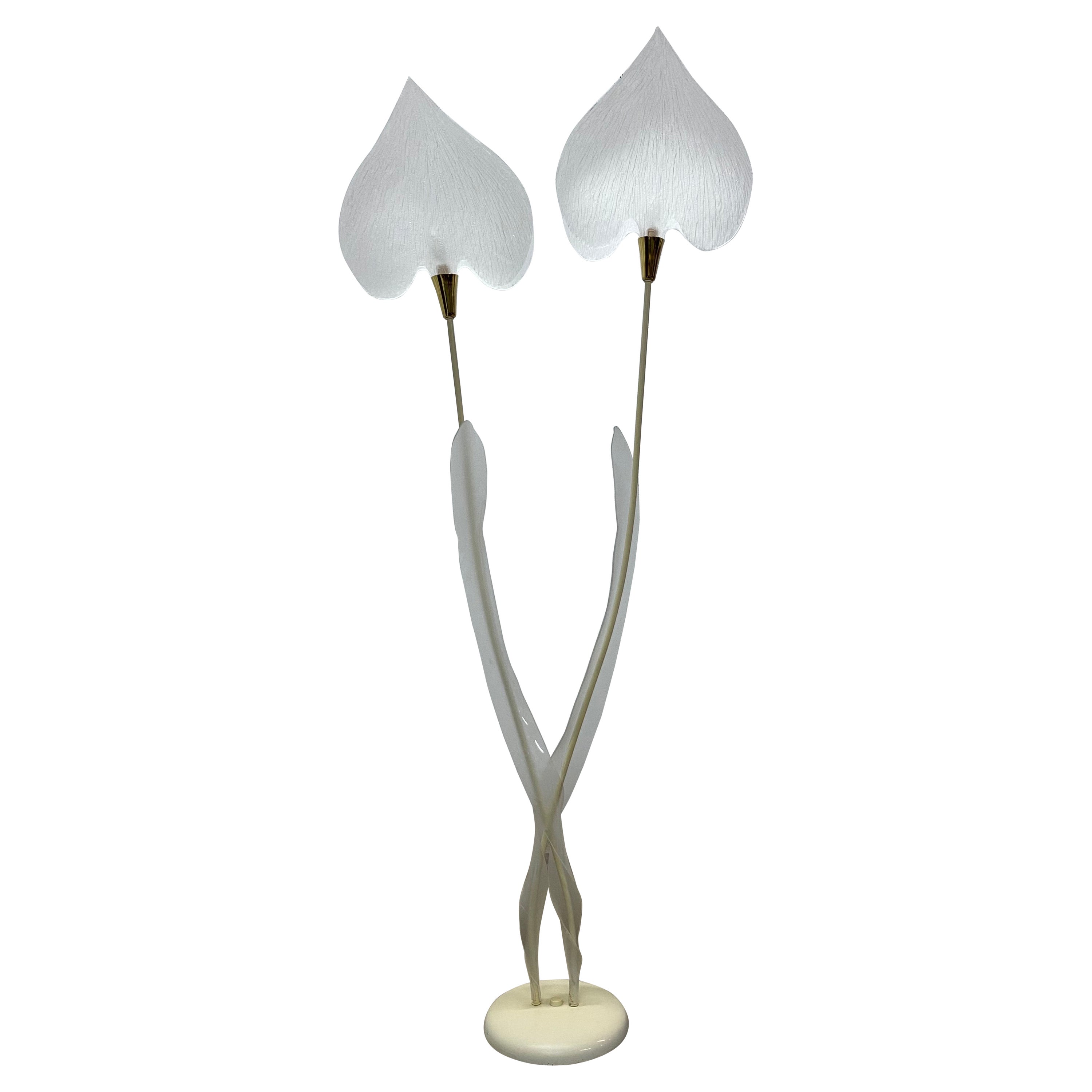 Sculptural Lucite Leaf and Brass Accent Floor Lamp from the 1970s For Sale