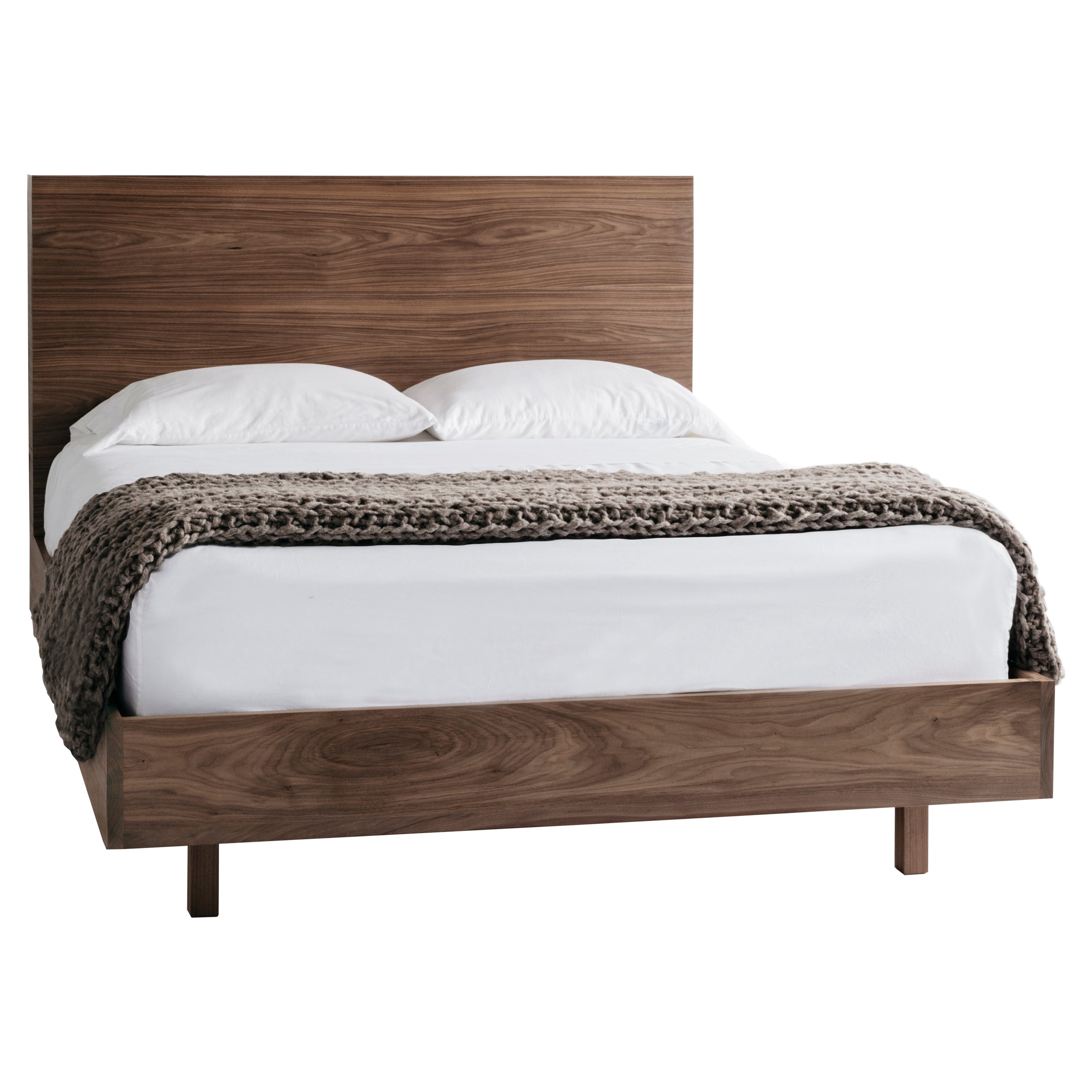 Richard Watson Keepsake Bed King in Walnut