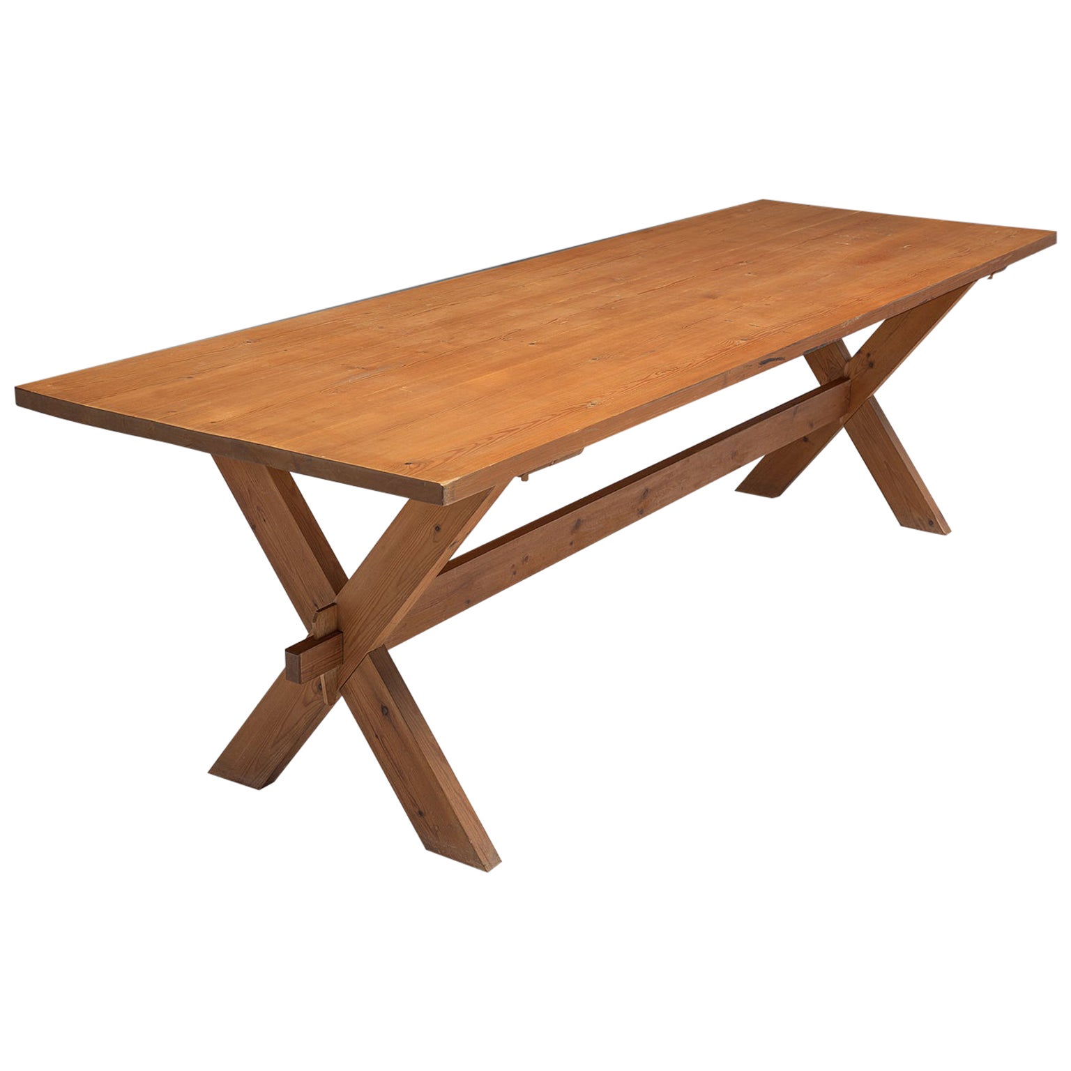 Scandinavian Dining Table in Solid Pine For Sale