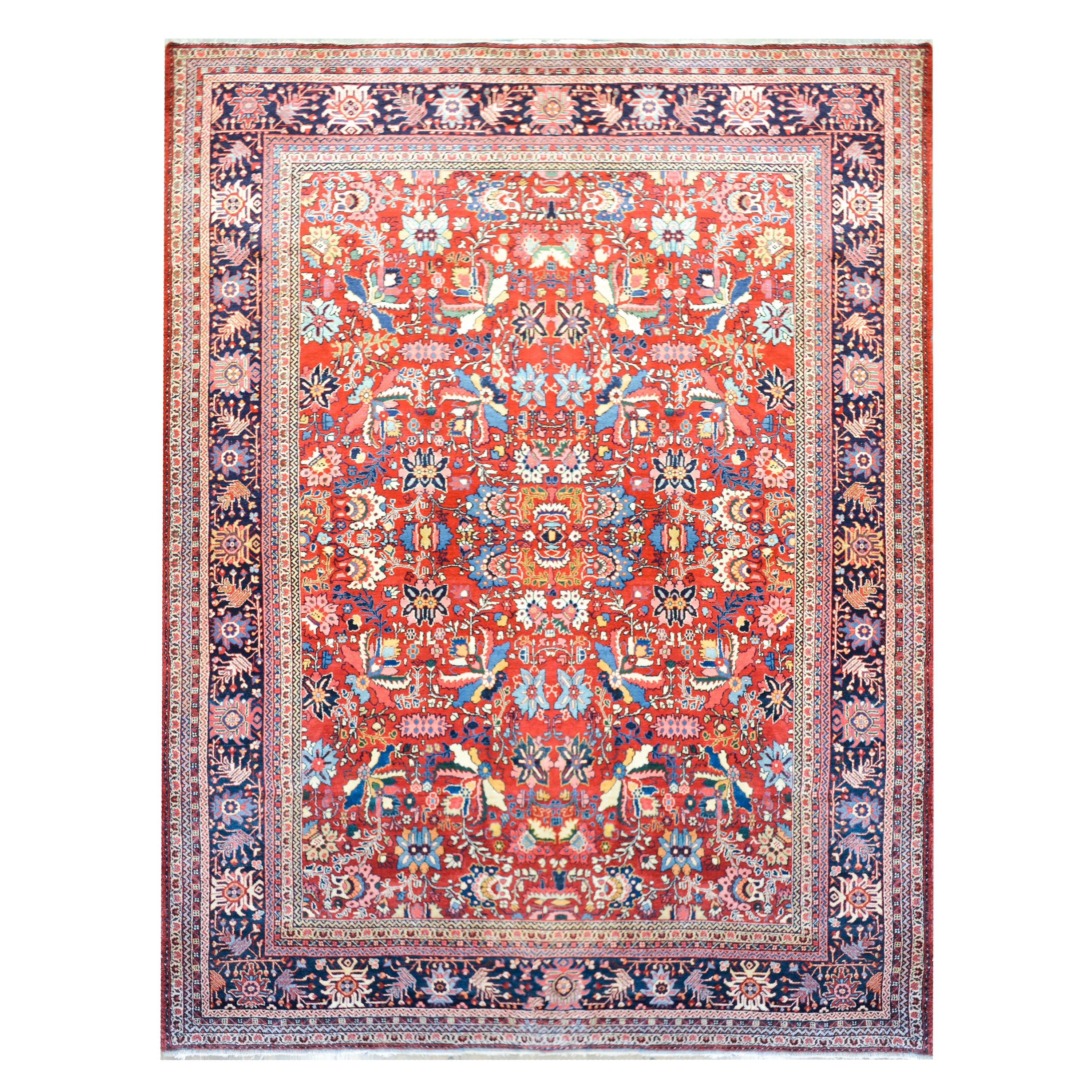 Early 20th Century Mahal Rug For Sale