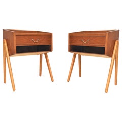 Pair of V-legged Atomic Teak + Oak Nightstands