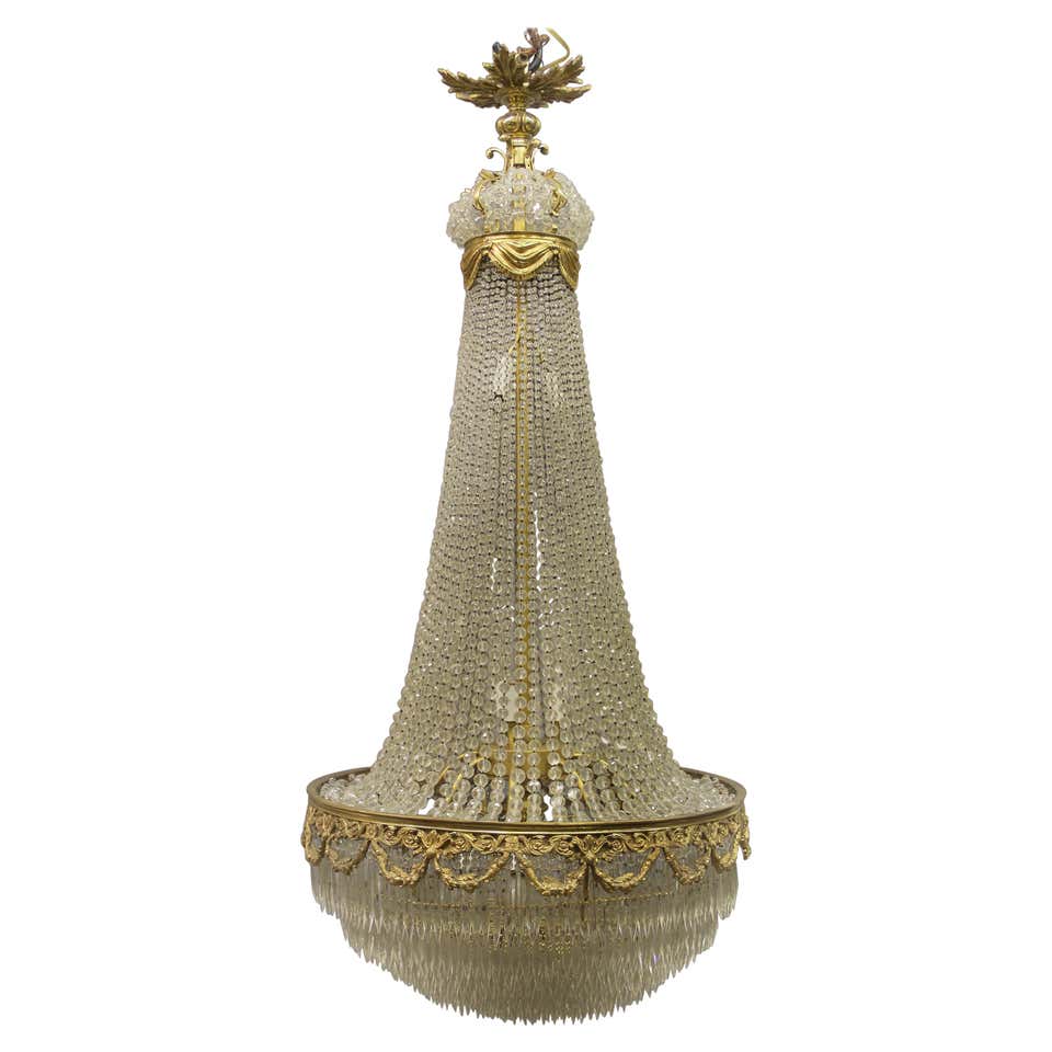 Bellissima lampada francese in bronzo/ottone di fine Ottocento in stile