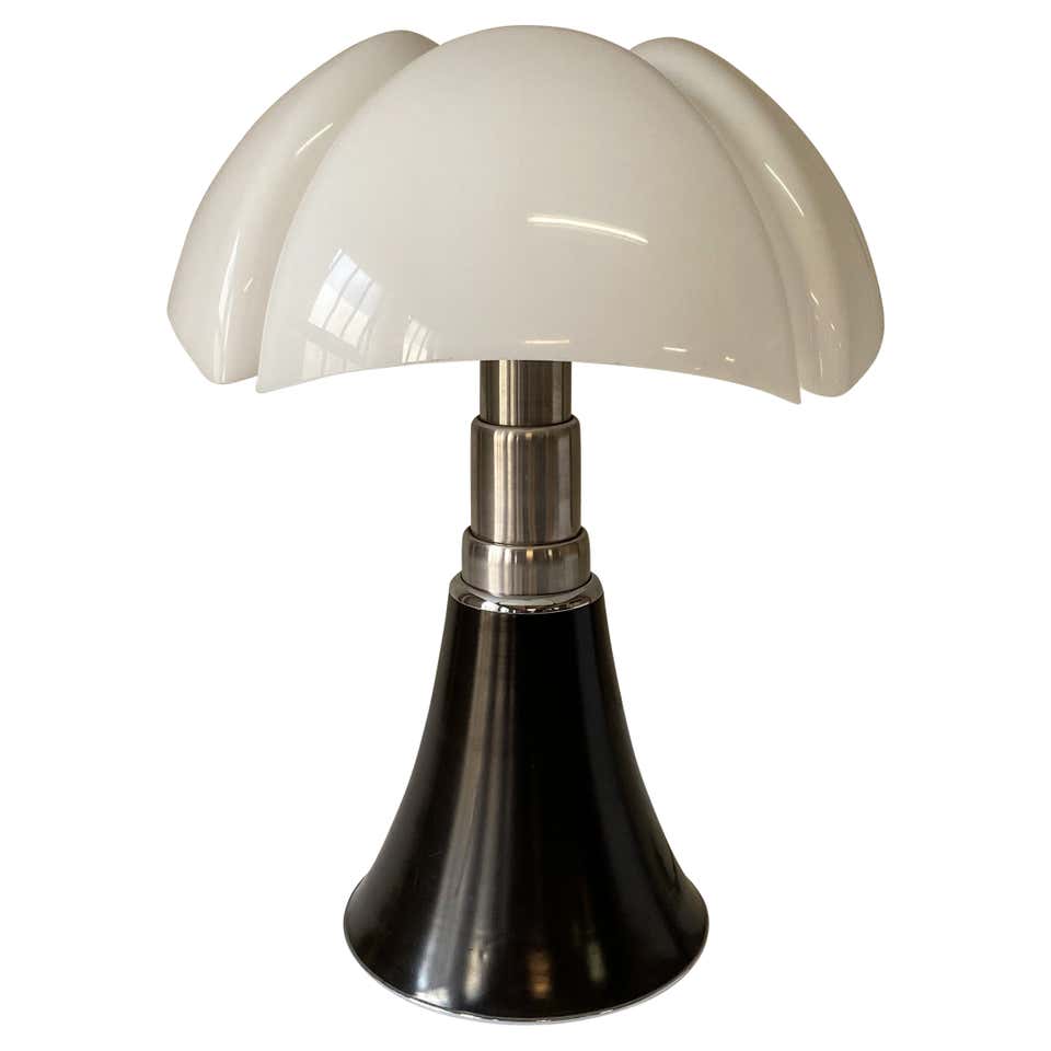 Black Pipistrello Table Lamp by Gae Aulenti for Martinelli Luce, 1960s