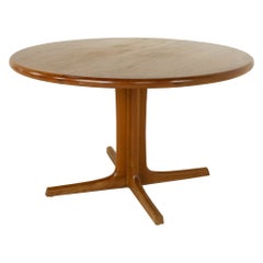 D-Scan Mid Century Teak Round Dining Table, 2 Leaves