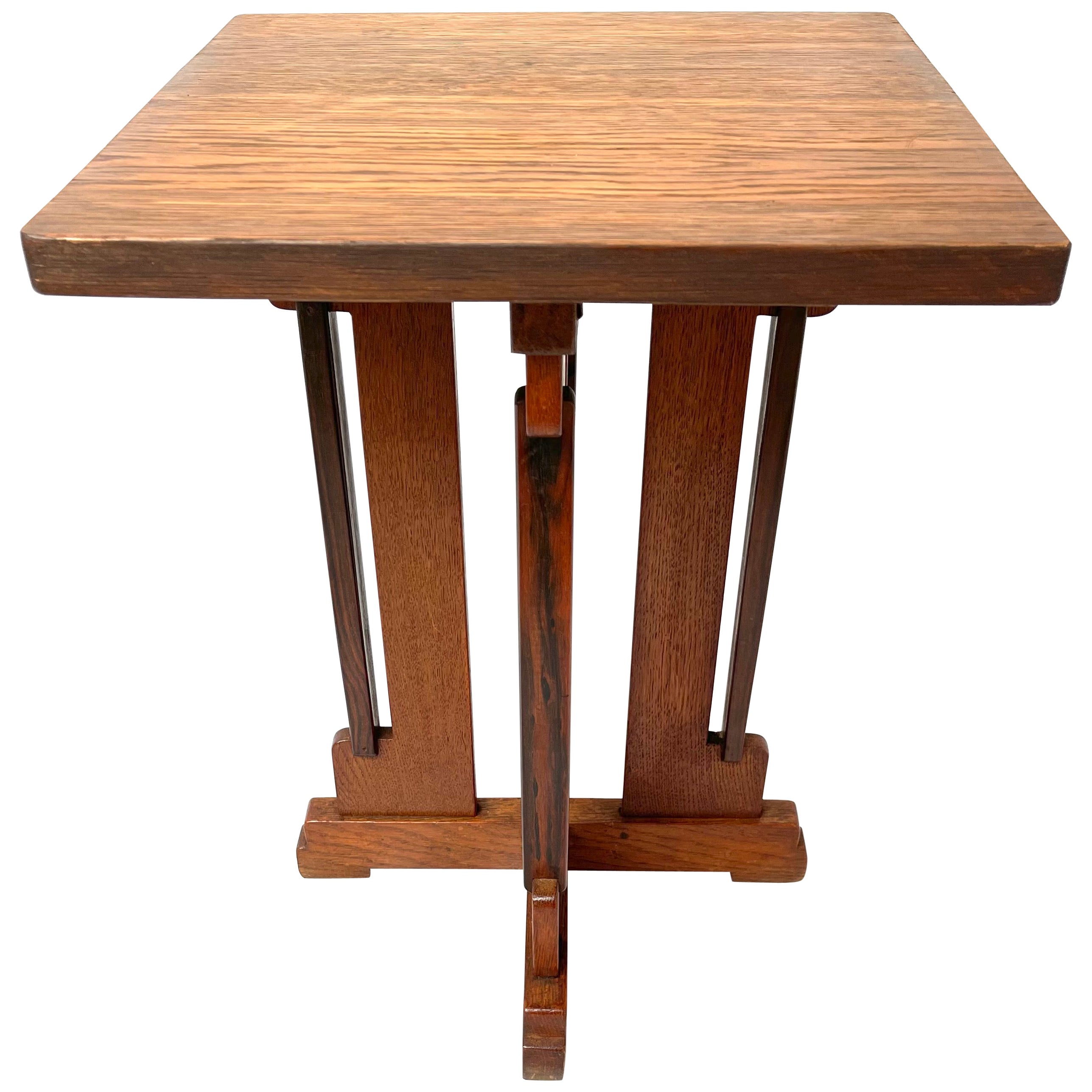 Rare and Handcrafted Dutch Arts & Crafts Oak End Table, Plant Stand P.E.L.Izeren For Sale