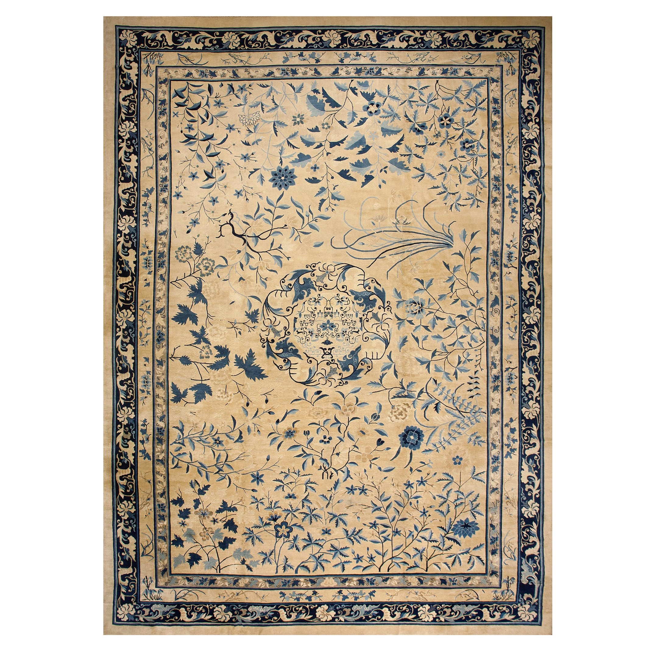 Late 19th Century Chinese Peking Carpet ( 13' 9" x 19' 5" - 420 x 592 cm )