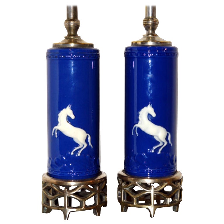 Paar Tischlampen mit Pferdemotiv
