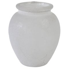 Seguso Vetri d'Arte Vintage Elegant White 'a Scavo' Murano Glass Vase Italy