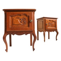 French Louis XVI Style Antique Style Carved Oak Nightstands 1960 Midcentury