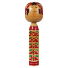 Scultura decorativa di bambola Togatta Kokeshi del Giappone settentrionale, dipinta a mano