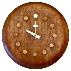 Reloj de pared danés moderno de mediados de siglo de Fritz Hansen, George Nelson, Teca, 1957