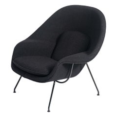 Womb Chair von Eero Saarinen für Knoll in Onyx Boucle und schwarzem Gestell