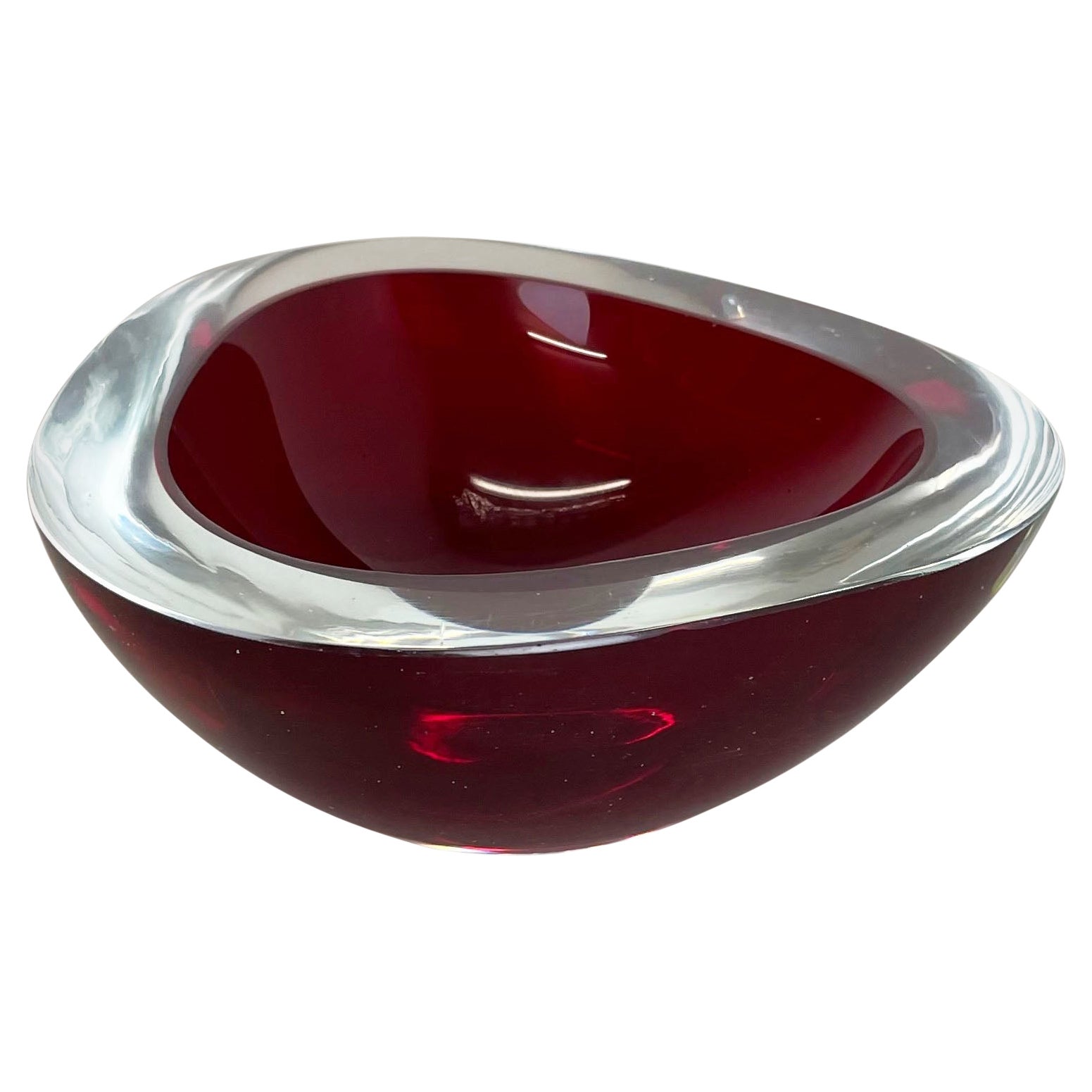 Large Murano Glass "RED" 1Kg Bowl Element Shell Ashtray Murano, Italy, 1970s For Sale