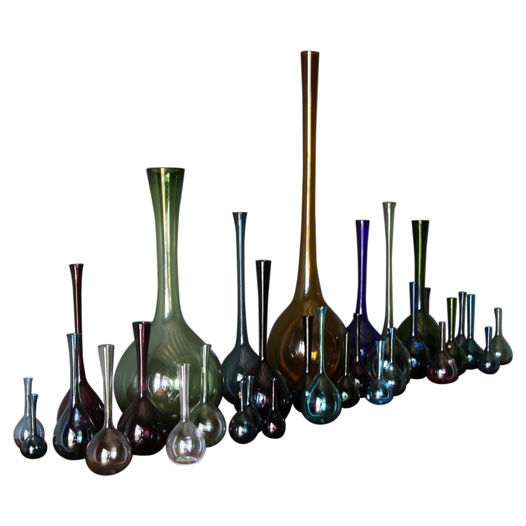 Arthur Percy Collection of 32 Glass Vases for Gullaskruf of Sweden, circa 1955