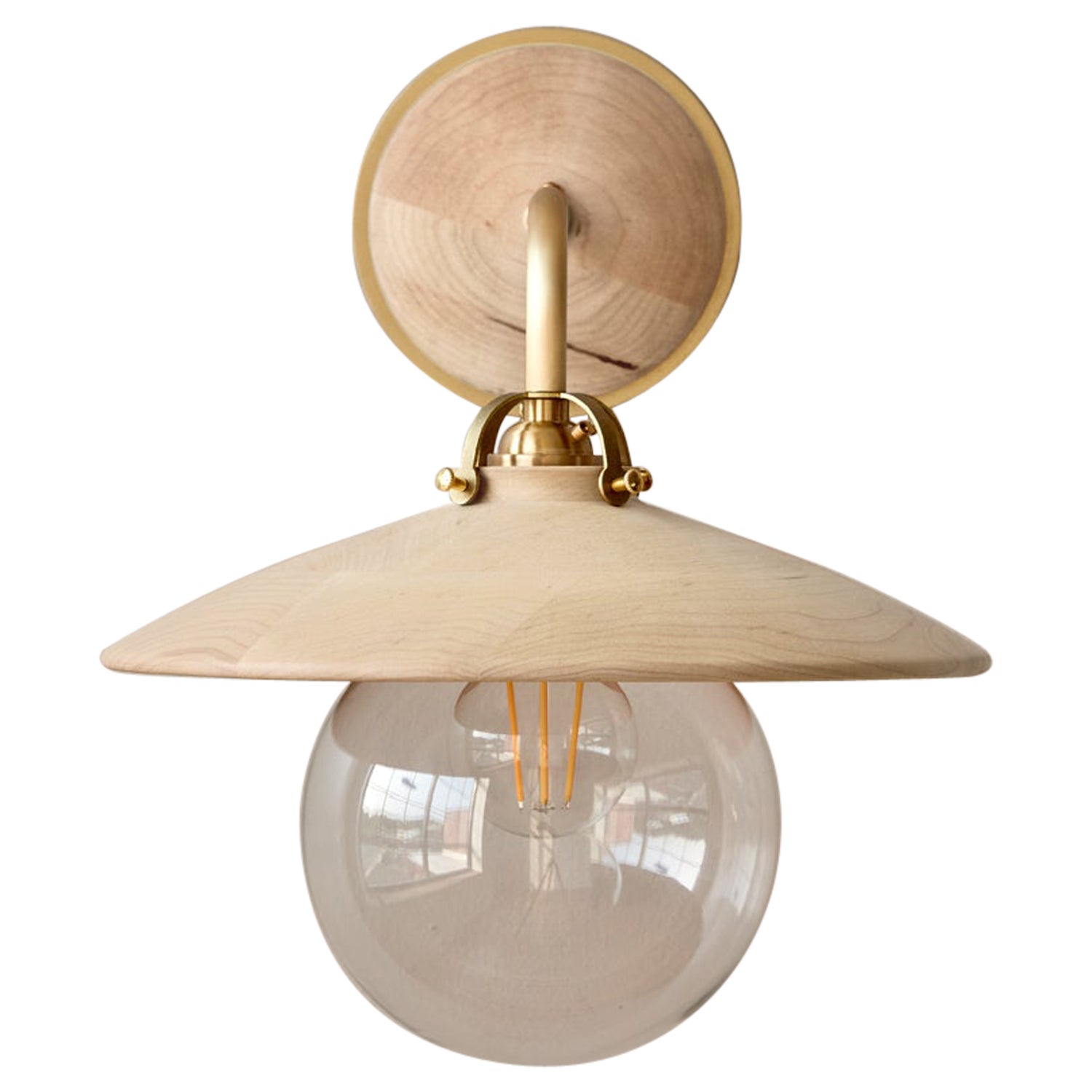 Modern Brass Edmund Sconce in Clear Maple For Sale