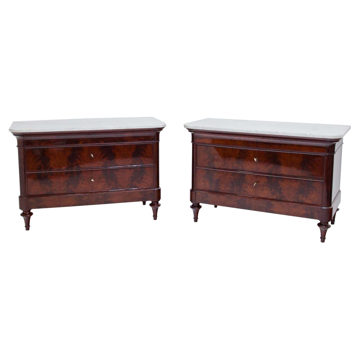 Fine Pair of French Period Louis Philippe Flame Mahogany Commodes