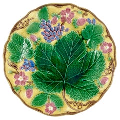 1920s English Wedgwood Grape Leaf & Strawberry Majolica Glazed Yellow Plate
