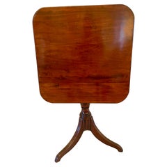 Antigua Mesa Trípode Regencia de Caoba