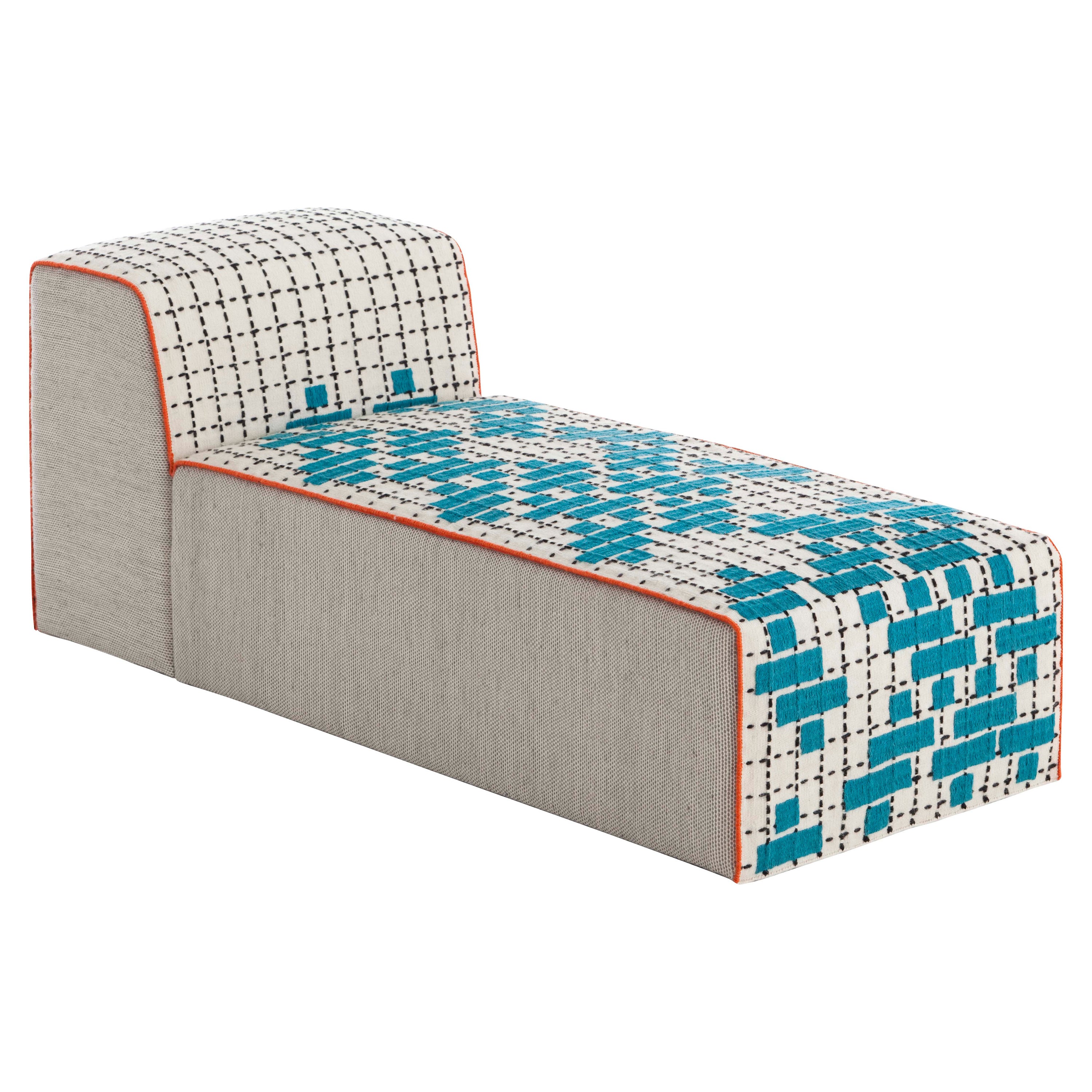 GAN Spaces Bandas Chaise Longue in C Turquoise with Wood Frame by Patricia For Sale