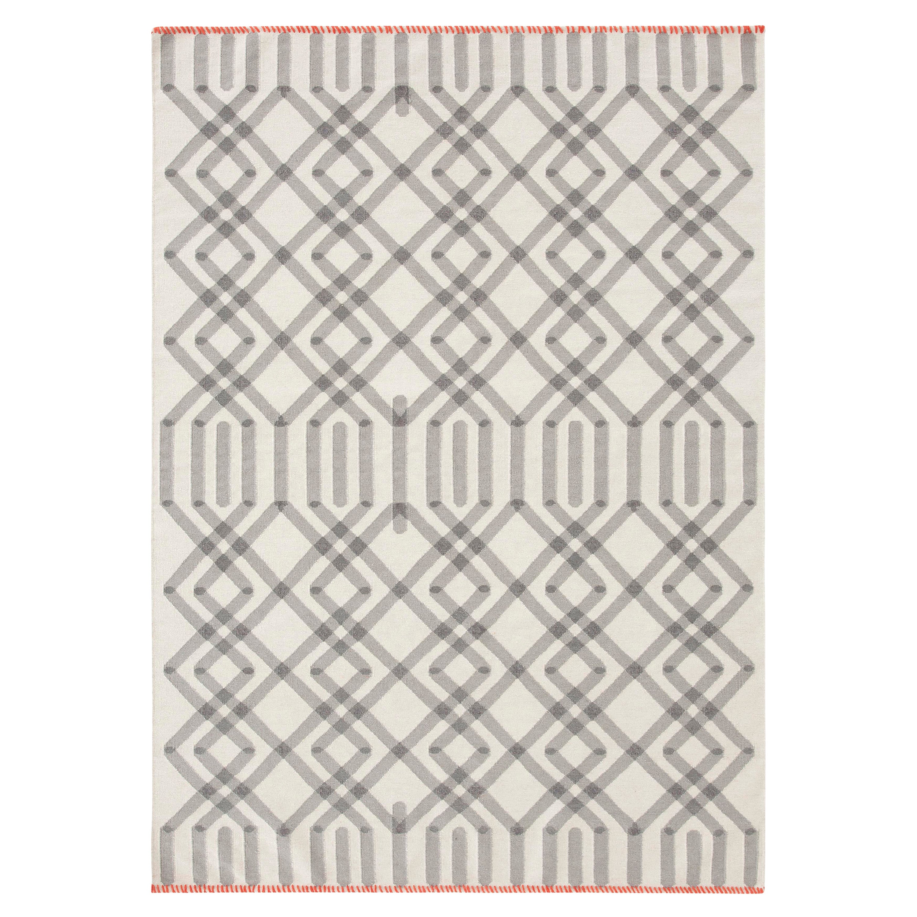 Kilim Technique Duna Large Rug in Grey by Odosdesign