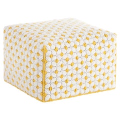 GAN Spaces Silaï Kleiner Hocker in Weiß von Charlotte Lancelot