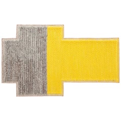 GAN Mangas Space Alfombra rectangular grande Plait en amarillo by Patricia Urquiola