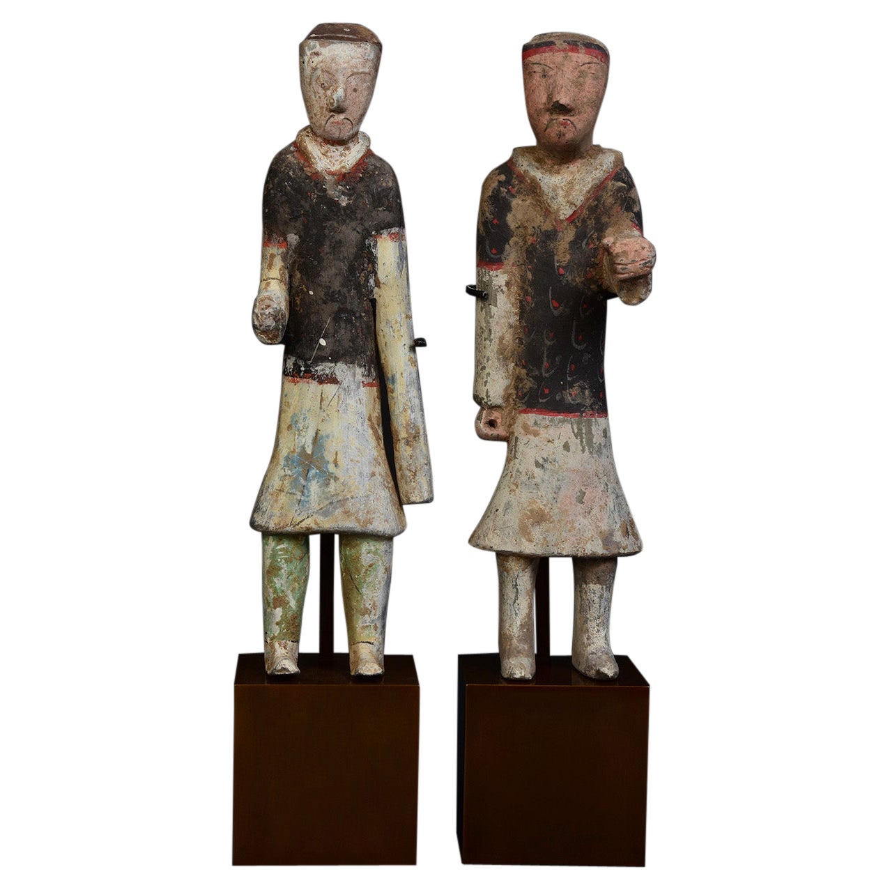 Paire de figurines de moineaux anciens en poterie peinte chinoise de la dynastie Han
