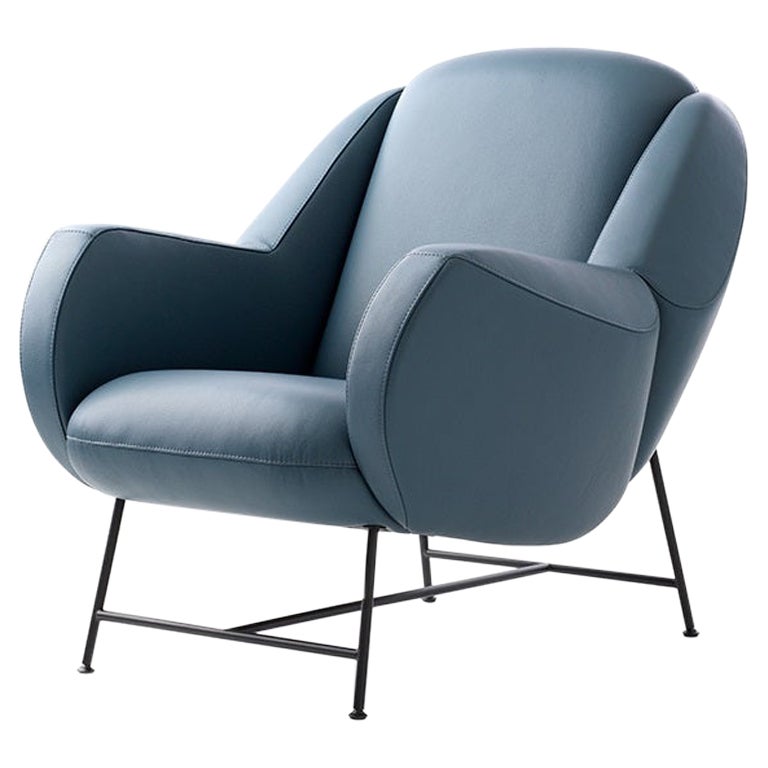 Anton Armchair by Leolux in Blue Genuine Leather For Sale