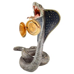 Porte-montre de poche Cobra en bronze autrichien du début du XXe siècle par Franz Bergman 