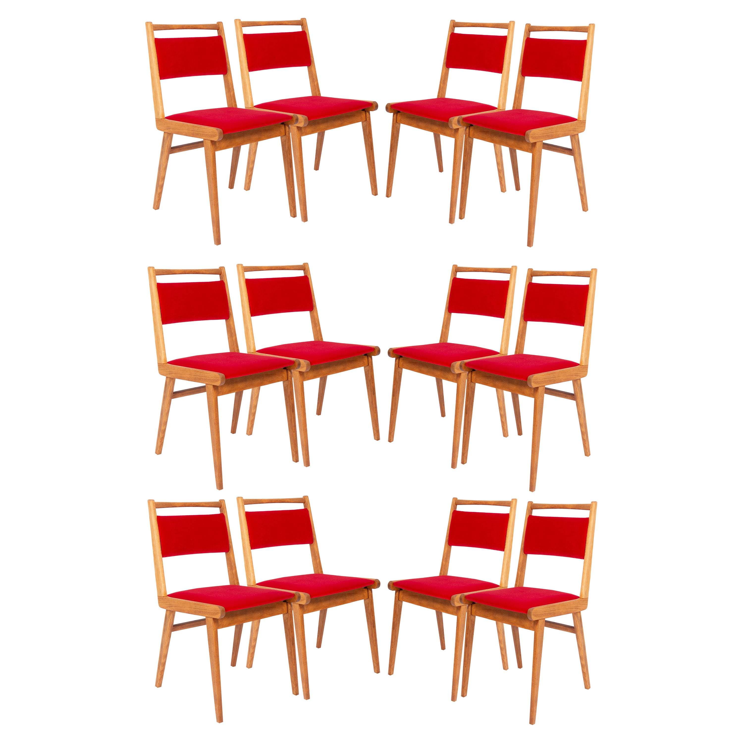 Ensemble de douze chaises en velours rouge du XXe siècle, par Rajmund Halas, Pologne, années 1960