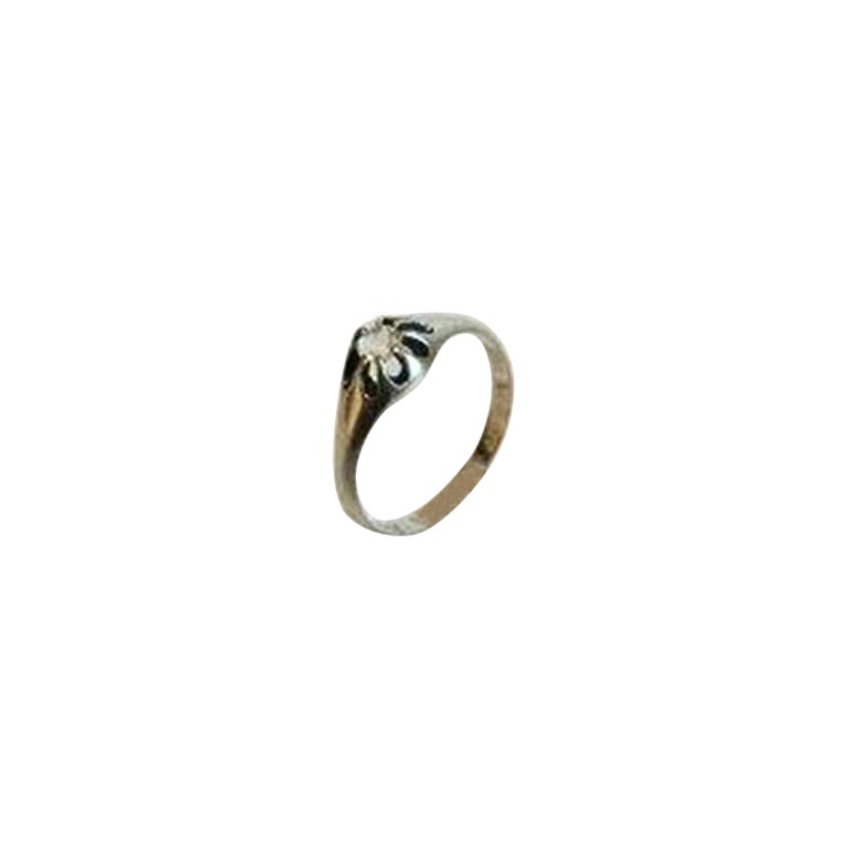 Gold Ring in 8 K with White Saphire For Sale