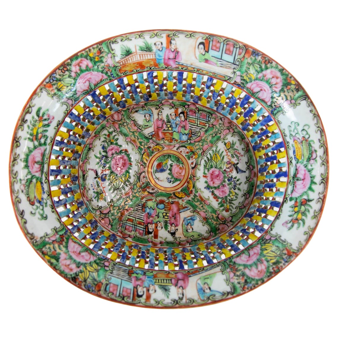 Reticulated Rose Medallion Bowl