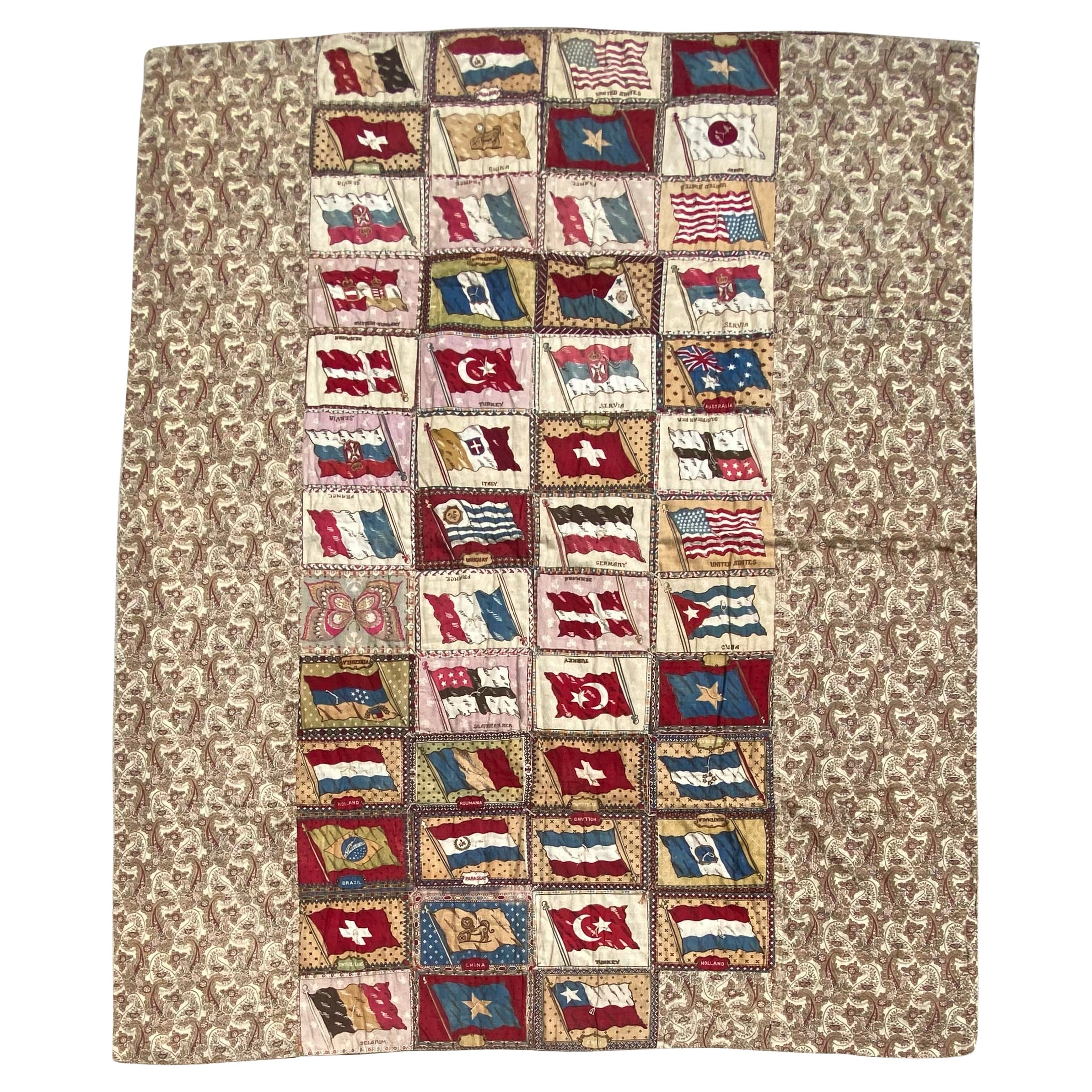 Antike Flaggen-Flannel-Steppdecke mit Paisley-Rücken