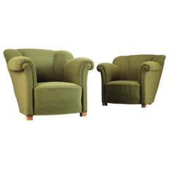 Pair of Sublime Danish 1940's Large Scale Club Chair Sin Style of Fritz Hansen