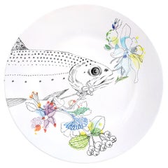 Assiette à dîner en porcelaine contemporaine Ode to the Woods avec pantalon et fleurs