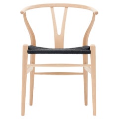 CH24 Wishbone Chair in Beech Soap with Black Papercord Seat by Hans J. Wegner