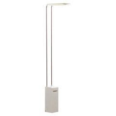 Luminaire Gesto Terra en marbre de Carrare conçu par Bruno Gecchelin pour Skipper