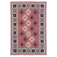 Rumänischer geometrischer Kelim-Teppich im Boho-Chic-Stil, Rumänischer Stammesstil