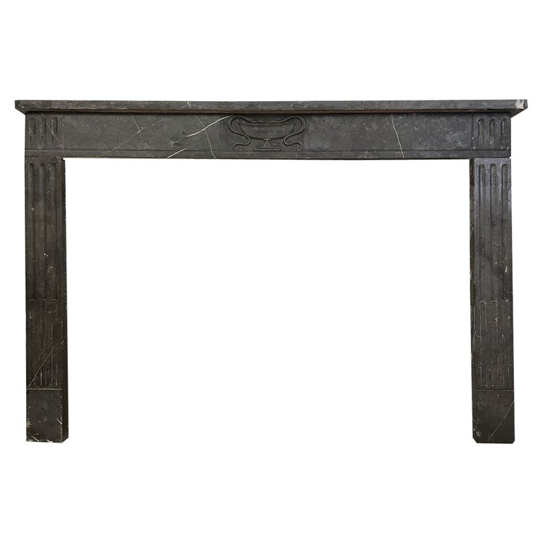 18th Century French Marble Louis XVI Fireplace Mantel For Sale at 1stDibs