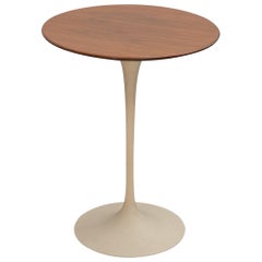 Vintage Small Eero Saarinen for Knoll Tulip Side Table 
