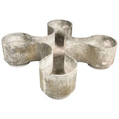 Used Willy Guhl, Rare & Large Shamrock Shaped Planter in Concrete, 1960s