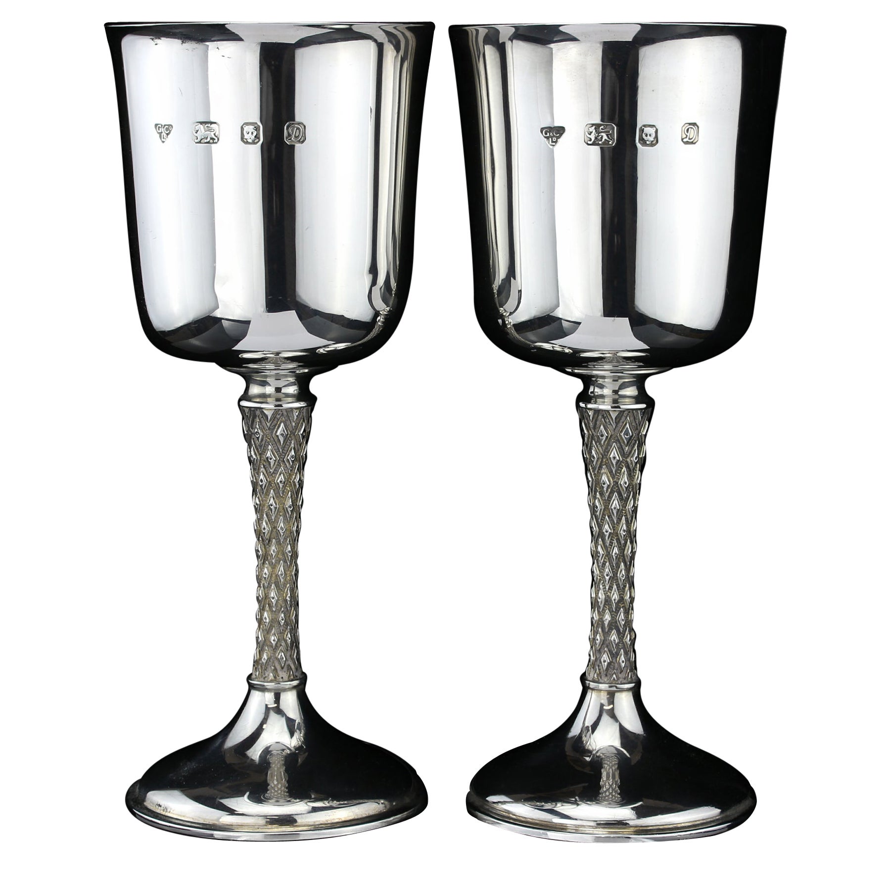Vintage Pair of Sterling Silver Goblets, Garrard & Co, Designed by Anthony Elson For Sale