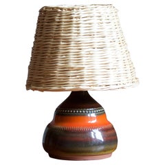 Klase Höganäs, Table Lamp, Glazed Stoneware, Rattan, Sweden, 1950s