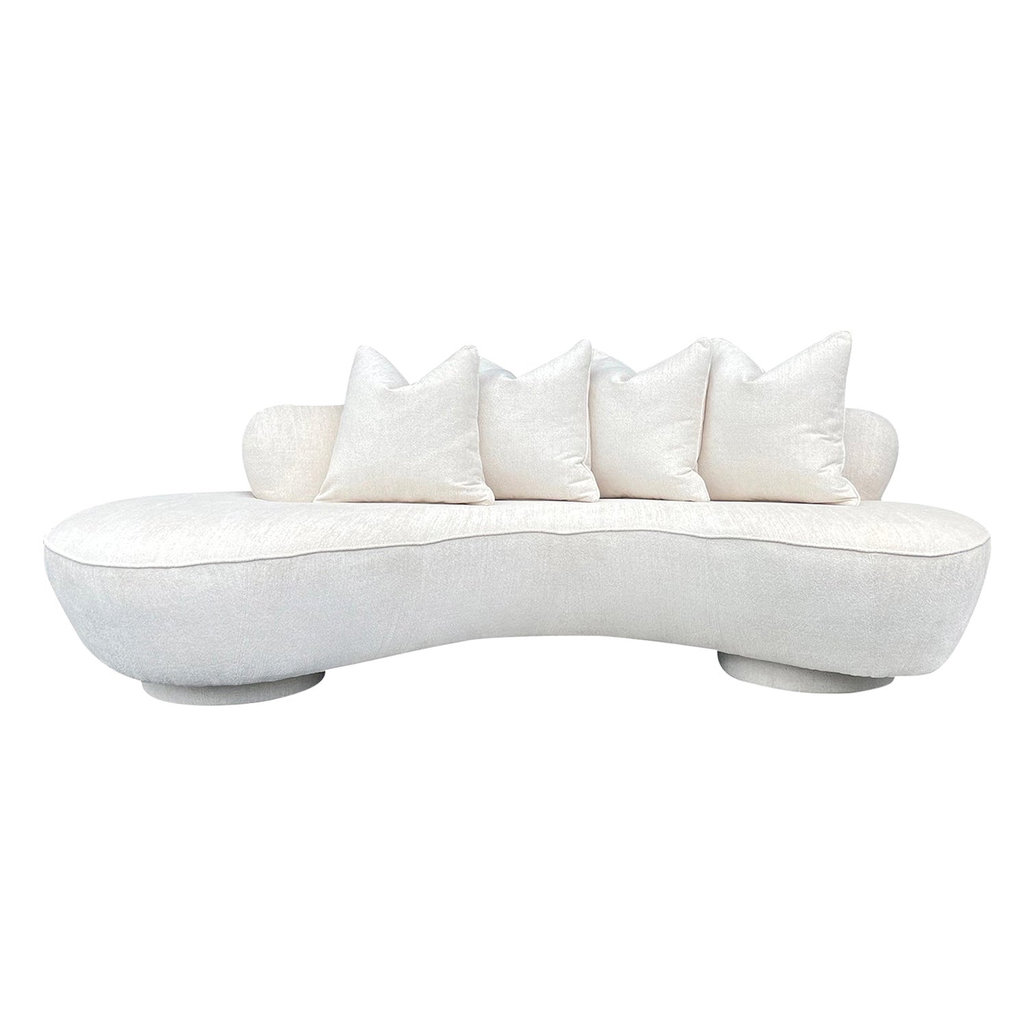 20th Century White American Directional Sofa, Curved Settee by Vladimir Kagan