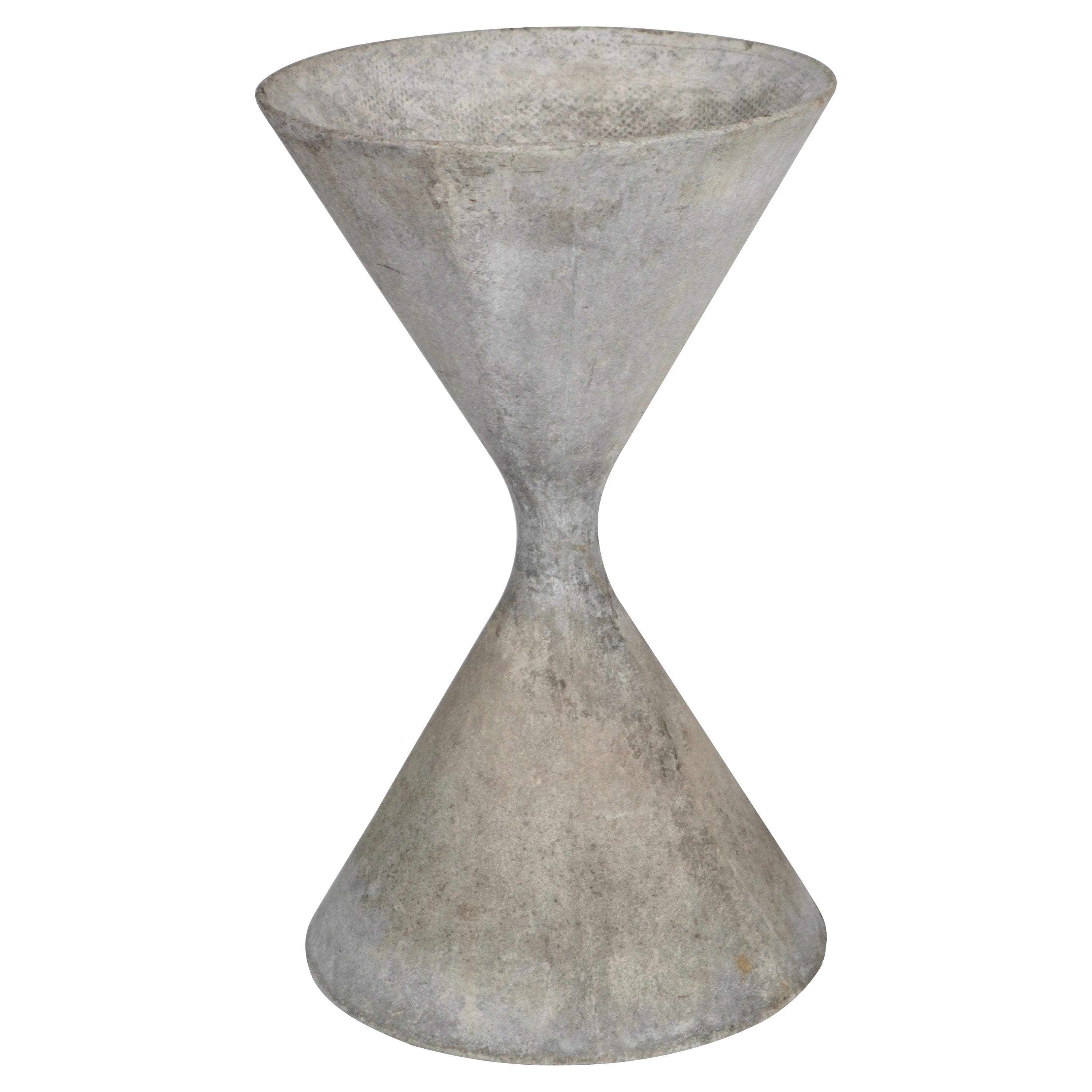 Willy Guhl, Spindle Planter in Concrete, Eternit, Switzerland 1960s