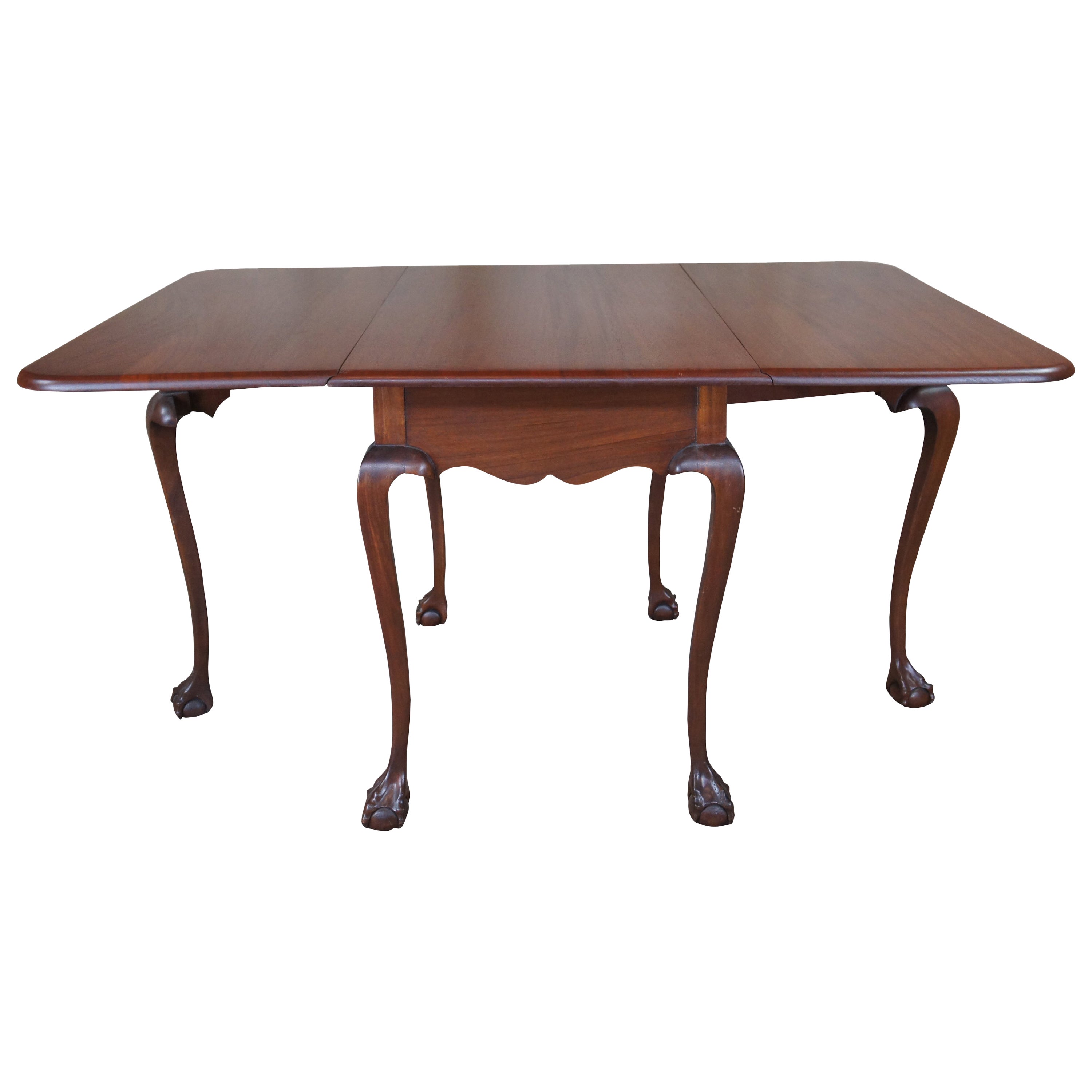 20th Century Chippendale Mahogany Ball & Claw Drop Leaf Gateleg Dining Table